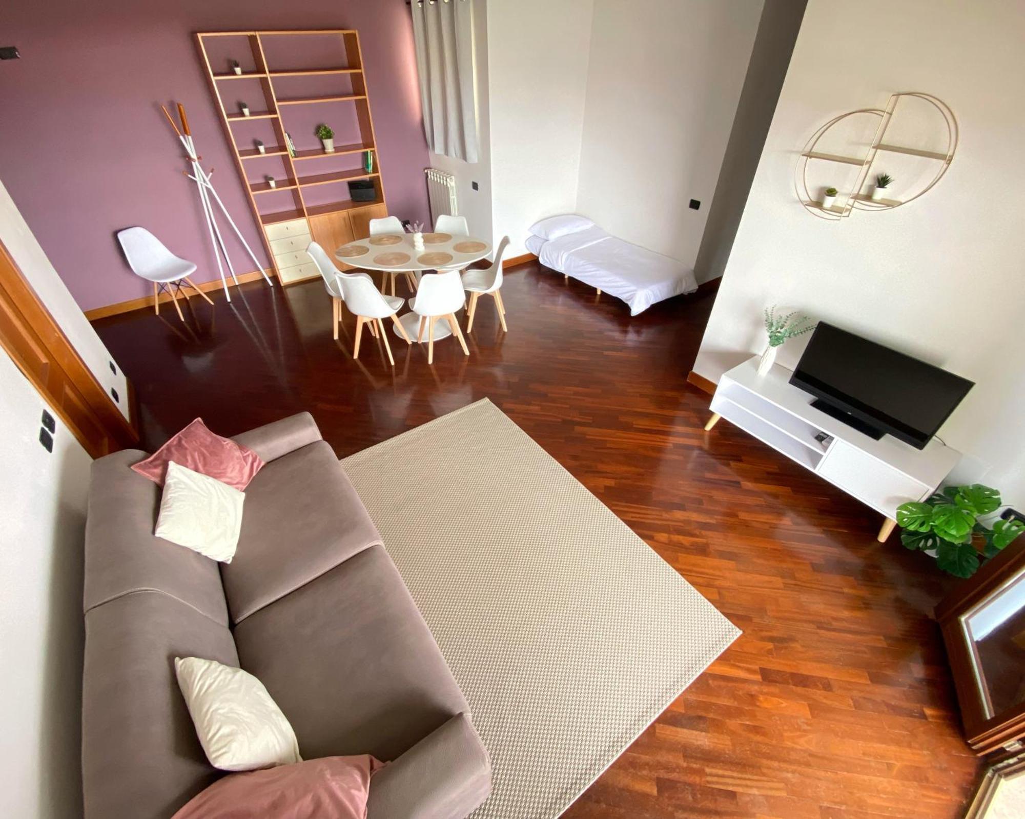 Sunset Escape Apartment - Panoramic Terrace فيوميتشينو المظهر الخارجي الصورة